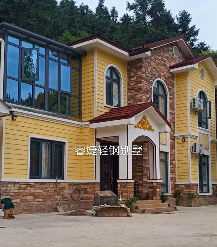 业界人员曝光轻钢别墅,关于这点你一定要知道!(图1) 睿婕轻钢别墅