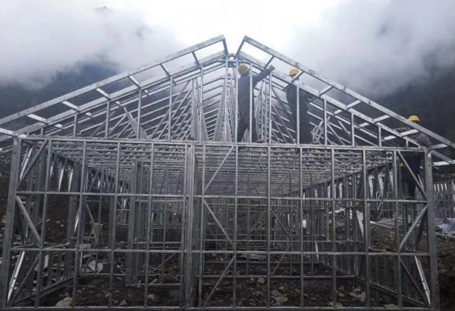 海拔4500米西藏军区建起了轻钢阳光房!你还觉得轻钢不靠谱吗?(图7) 睿婕轻钢别墅