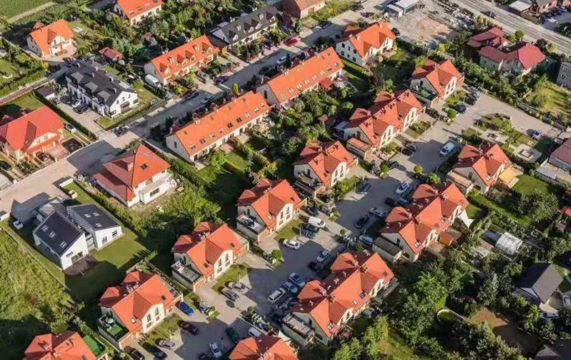 重磅消息!住建部:全国建成钢结构装配式农房突破10万户!(图2) 睿婕轻钢别墅