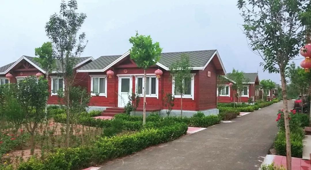 最近有很多商家问有没有民宿案例,国家正大力推广住宅转民宿(图4) 睿婕轻钢别墅