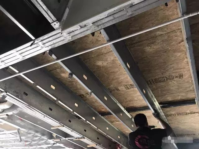 轻钢别墅不会生锈,看看拆掉19年前的轻钢别墅!(图9) 睿婕轻钢别墅
