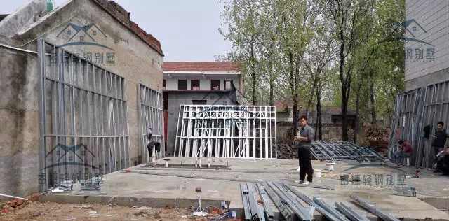 200多平别墅25天完工是什么体验?安徽王总轻钢别墅全过程揭秘!(图15) 200多平别墅25天完工是什么体验?安徽王总轻钢别墅全过程揭秘!(图15)